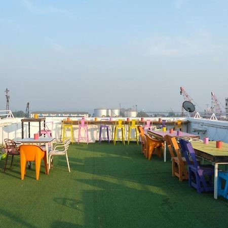 Hotel Vrc Mumbai Bagian luar foto