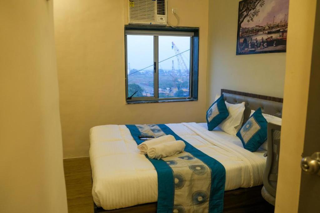 Hotel Vrc Mumbai Bagian luar foto