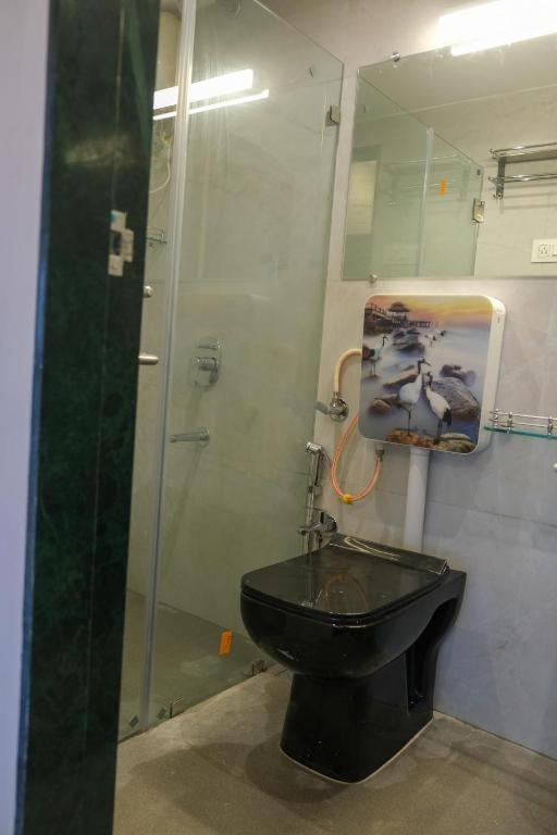 Hotel Vrc Mumbai Bagian luar foto